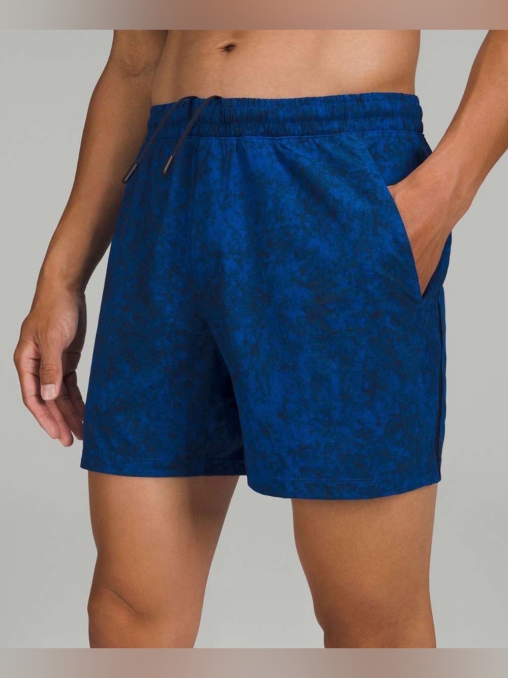 Lululemon Pace Breaker Linerless Short 5"